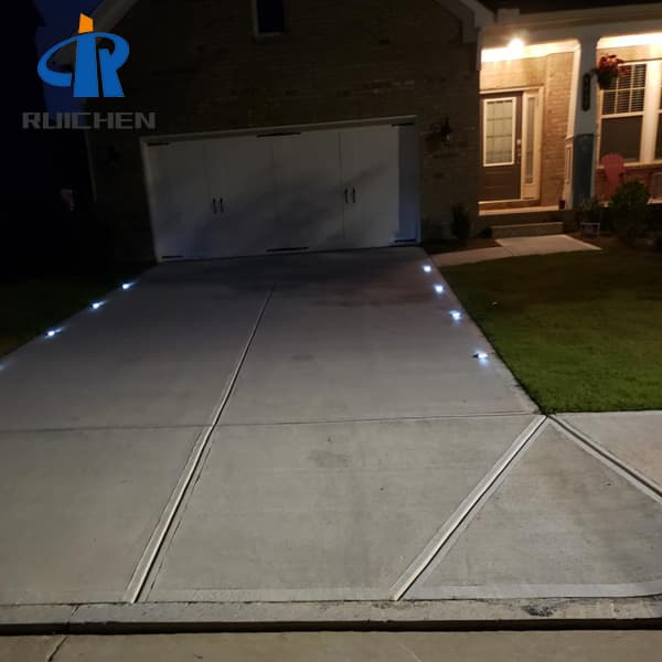 2021 Reflective Solar Cat Eyes In Usa For Driveway